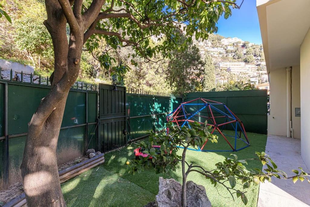 Villefranche Sur Mer:Appartement-villa, Vue mer, jardin, parking. Extérieur photo